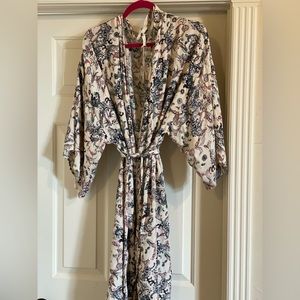Maternity Robe